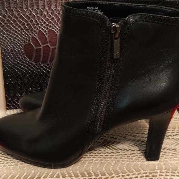Anne Klein Shoes - Anne Klein iFlex Ankle Boots